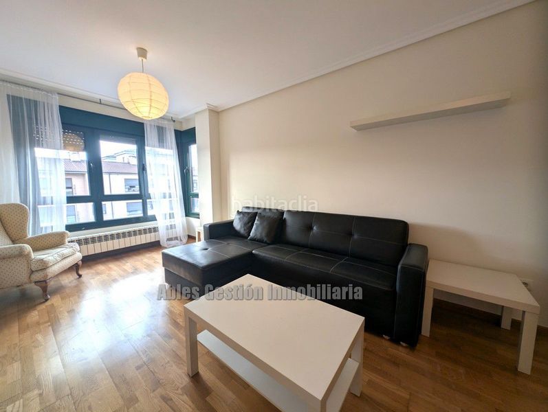 Foto 60e951ac-2d10-40cb-a2cd-223501e8ebb9. Flat with heating parking in Lugones Siero
