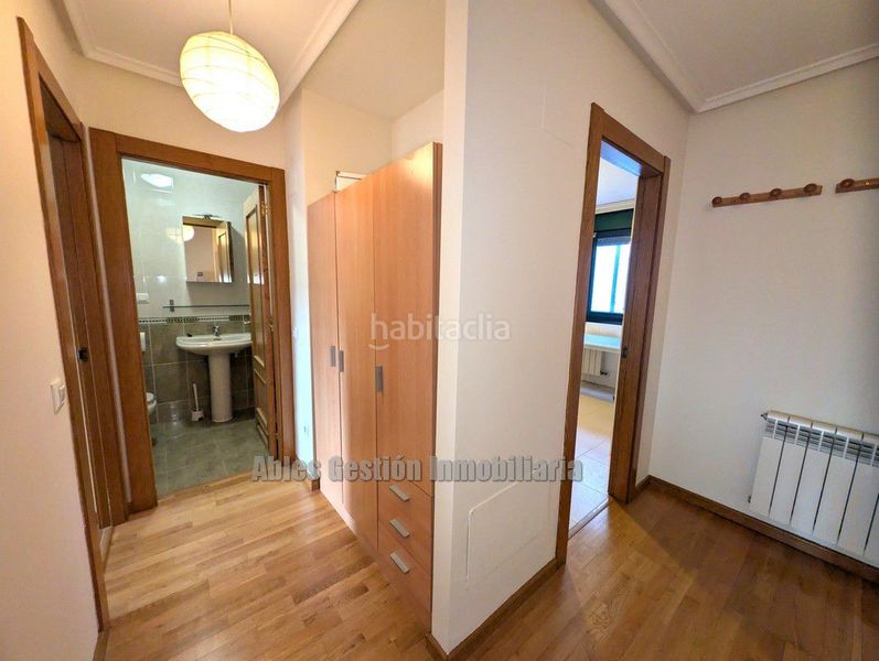 Foto 948f0498-2b51-426b-aa50-bf06b0b05492. Flat with heating parking in Lugones Siero