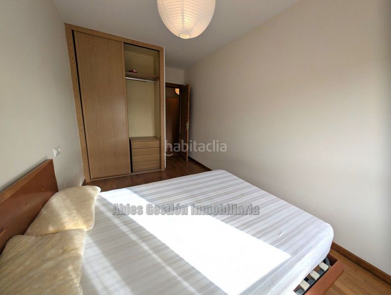 Foto ad952fd1-15e0-4afb-836b-bc3678458486. Flat with heating parking in Lugones Siero