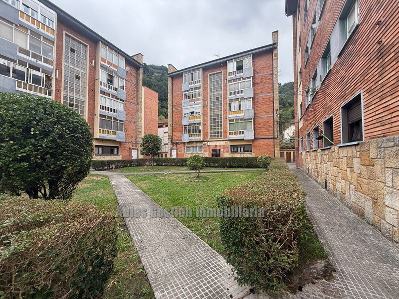 Foto fae69f51-558e-4d56-9a31-a5725f2d3972. Appartamento in corigos 8 in Aller