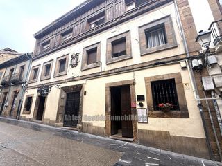 Flat in Aguila 11