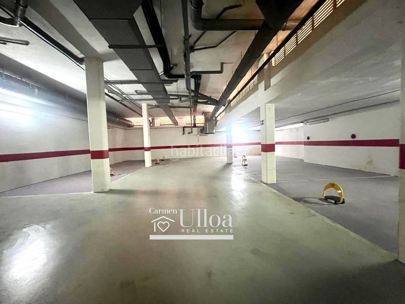 Foto a3b052e3-c065-4fcb-946b-70beaac50bb4. Aparcament cotxe a Campello Playa Campello (el)