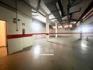 Aparcament cotxe a Campello Playa