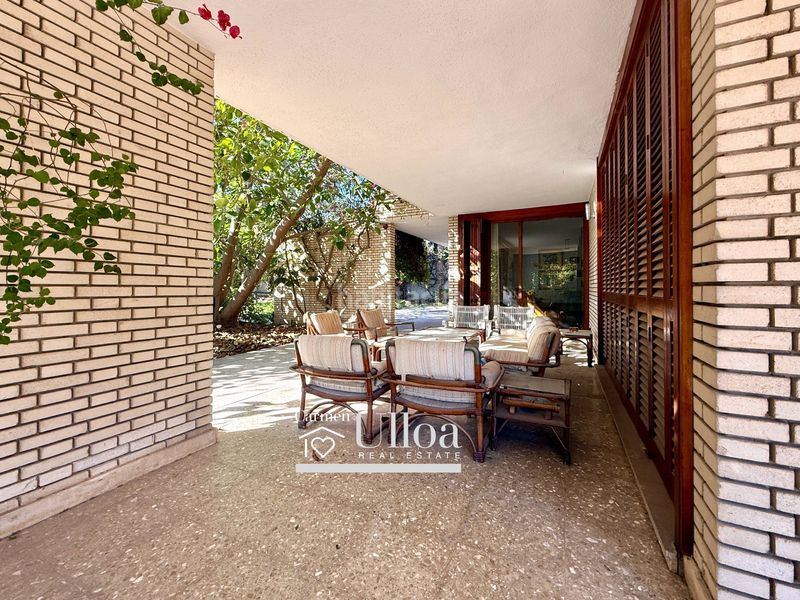 Foto d1d71e34-49ff-463b-9d0f-80513a7a20b2. Chalet mit parking pool in Juan XXIII Alicante