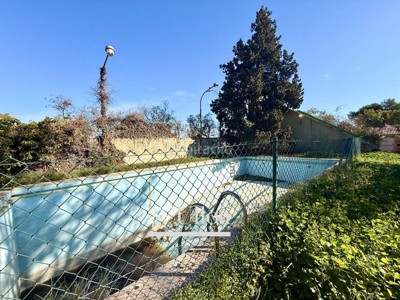 Foto b6a7c4bb-cce1-4864-8d82-4db55b266ffd. Xalet amb calefacció aparcament piscina a Garbinet - Parque de las Avenidas Alicante