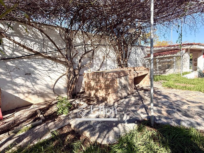 Foto c3eed5d8-8481-48e1-a3a0-22848be1e783. Xalet amb calefacció aparcament piscina a Garbinet - Parque de las Avenidas Alicante