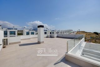 Maison jumelée à Bonalba-Cotoveta. Pareado exclusivo con vistas al mar en mutxamel