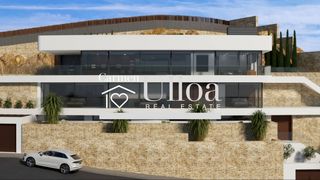 Chalet en La Fustera. Villa de diseño con vistas panorámicas al mar y al peñón de ifac