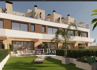 Casa adossada a Pueblo Español-Coveta Fumá