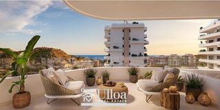 Apartament a Centro Urbano. Exclusividad y vistas al mar en villajoyosa