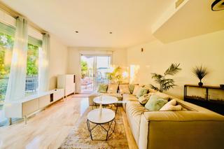 Chalet  Enric valor. Villa independiente en exclusiva calle de alicante golf