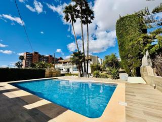 Chalet à Cabo de las Huertas. Magnífica residencia en exclusiva zona residencial del cabo de l