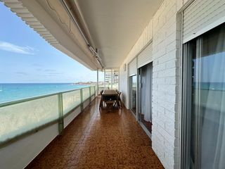Miete Appartement  Avenida niza. Piso en primera linea de playa de san juan en alquiler hasta 15