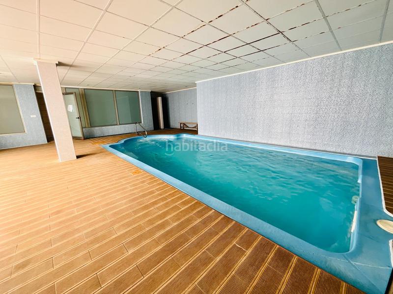 Foto 3ea56094-96f0-48ad-a17e-850feead5640. Duplex con piscina in Campello Playa Campello (el)