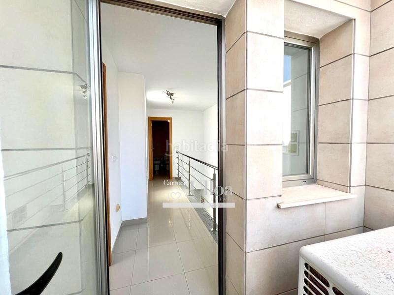 Foto 555e8689-99d7-4ff9-b8b9-80c8b0718e10. Duplex con piscina in Campello Playa Campello (el)