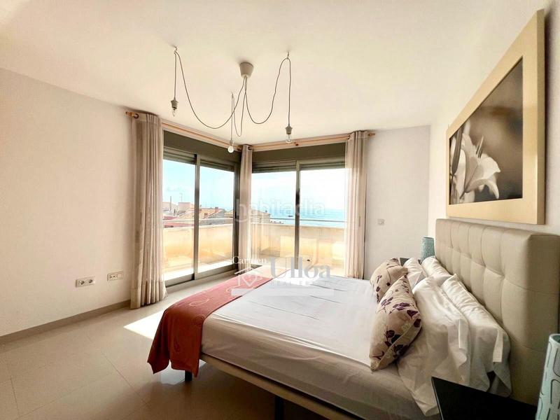 Foto 85d8f804-9c40-4c66-9bbb-bed09dc26478. Duplex con piscina in Campello Playa Campello (el)