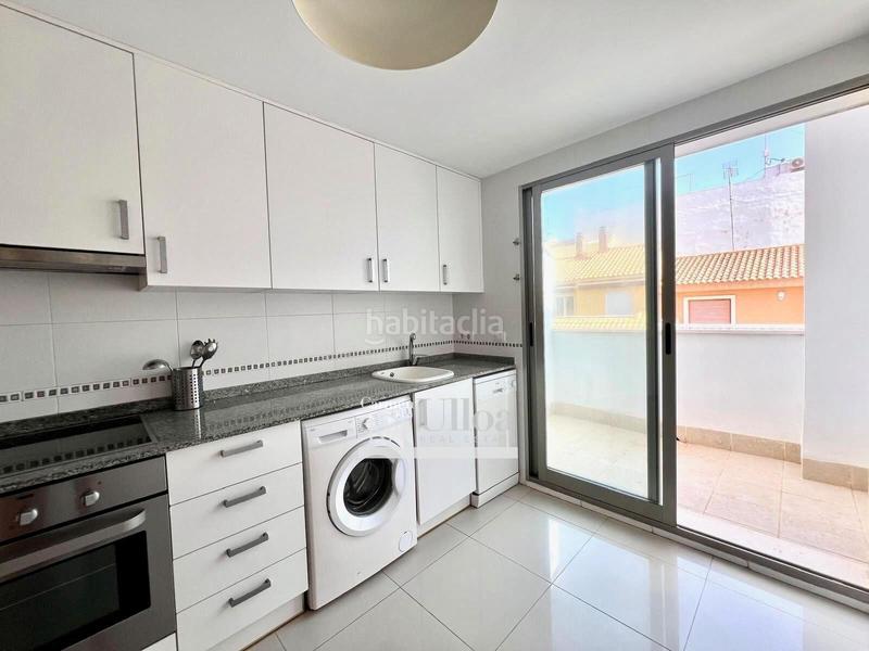 Foto c501b69f-550e-4d41-95c2-e00a7a3f46f1. Duplex con piscina in Campello Playa Campello (el)