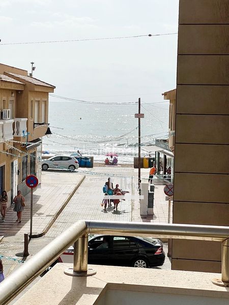 Foto 2a7e77b7-acdc-4a9e-be62-180824f0fb99. Pis amb piscina a Campello Playa Campello (el)