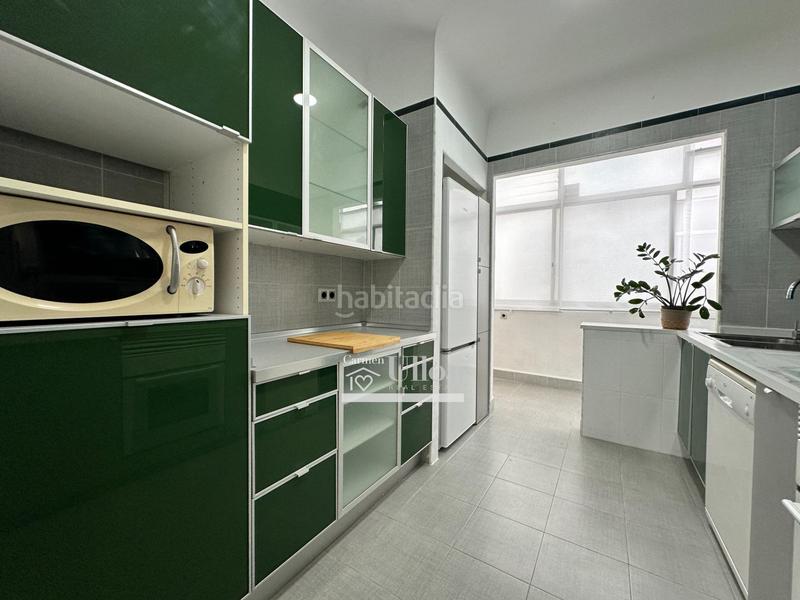 Foto 21ed7f2b-7696-407b-aac4-f4da7b0e2ba4. Alquiler apartamento luminoso piso en alquiler en san juan bosco junto marvá en Alicante