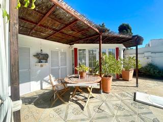 Chalet in La Font-Mezquitas. Exclusiva villa en zona la font