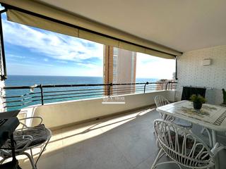 Pis  Avenida avenida de villajoyosa. Piso reformado con vistas al mar en la albufereta