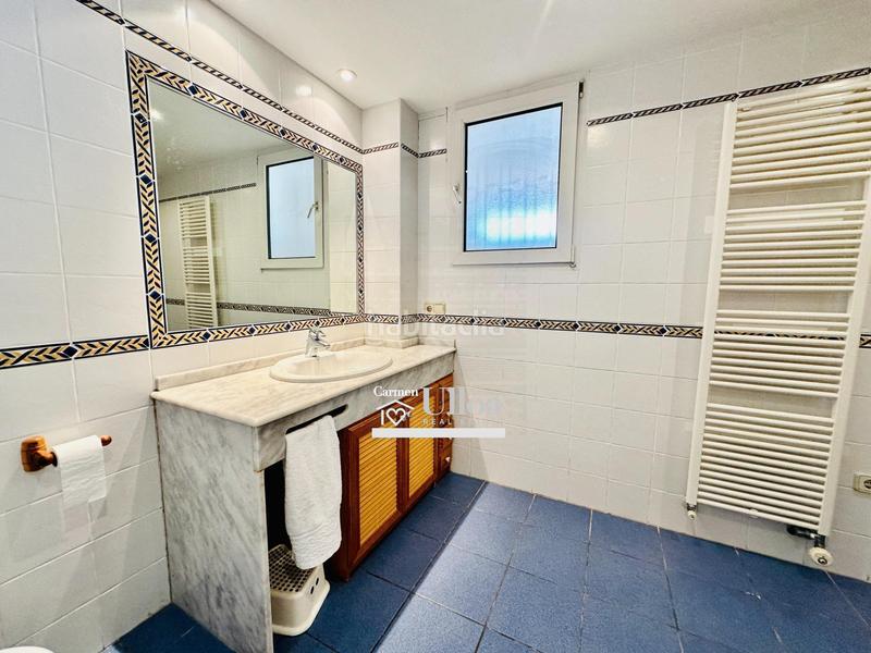 Foto 07d40de3-6631-4bb9-9200-0e587814c1b0. Chalet gran chalet independiente en cabo huertas en Alicante