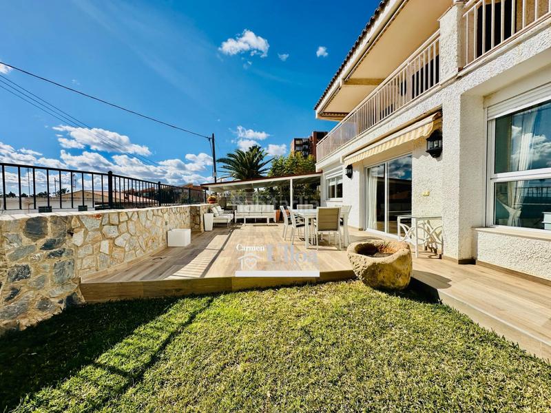 Foto 07d6ef70-a69f-4ab9-a4f2-97638afc9e7f. Chalet gran chalet independiente en cabo huertas en Alicante