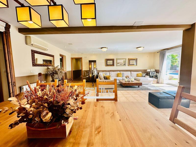 Foto 3c69df31-c80d-41a6-8954-8d2aac285659. Chalet gran chalet independiente en cabo huertas en Alicante