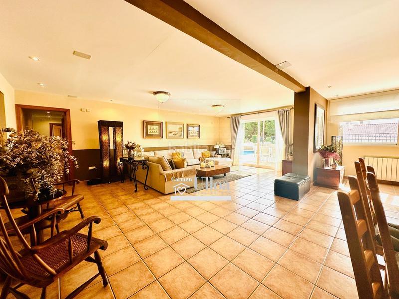 Foto 46622845-85b9-4c36-b5ae-72a6d4a0d868. Chalet gran chalet independiente en cabo huertas en Alicante