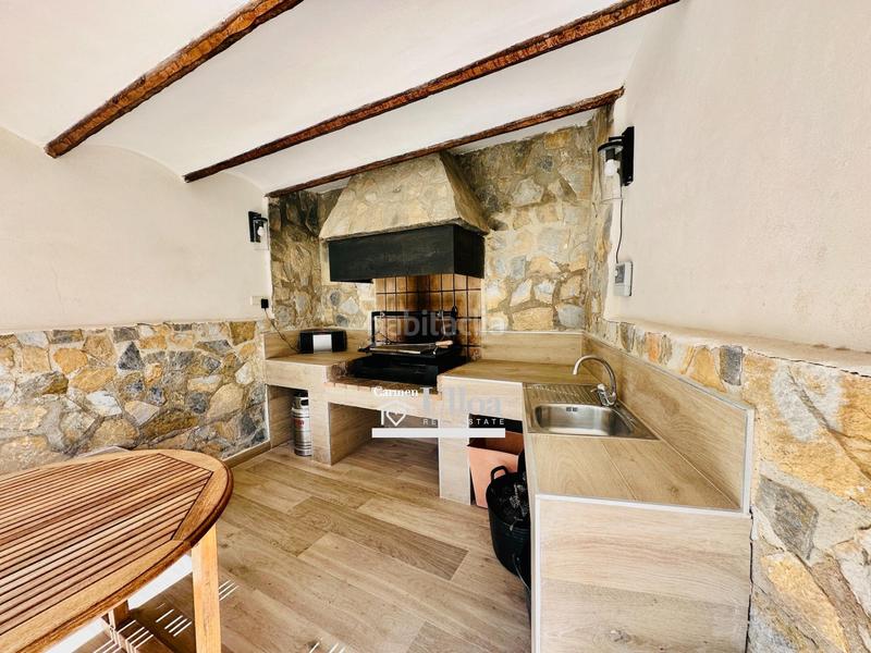 Foto 8263e802-b44f-478b-bccf-00c1d3f8028f. Chalet gran chalet independiente en cabo huertas en Alicante