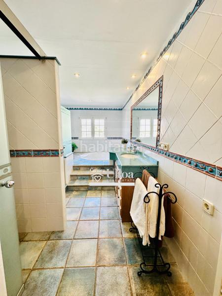 Foto b79d4ea4-8777-4100-9069-61363e371ff5. Chalet gran chalet independiente en cabo huertas en Alicante