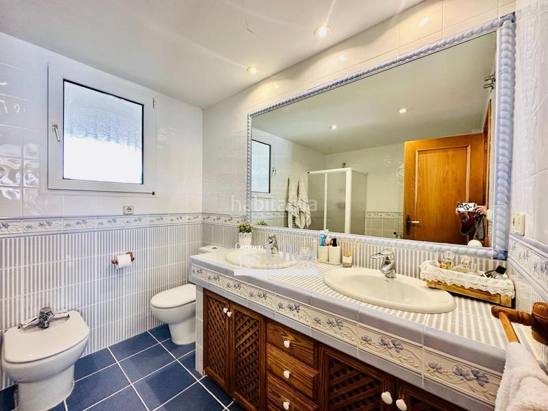 Foto e1809e37-e28b-4aad-80dd-14d2da81c49e. Chalet gran chalet independiente en cabo huertas en Alicante