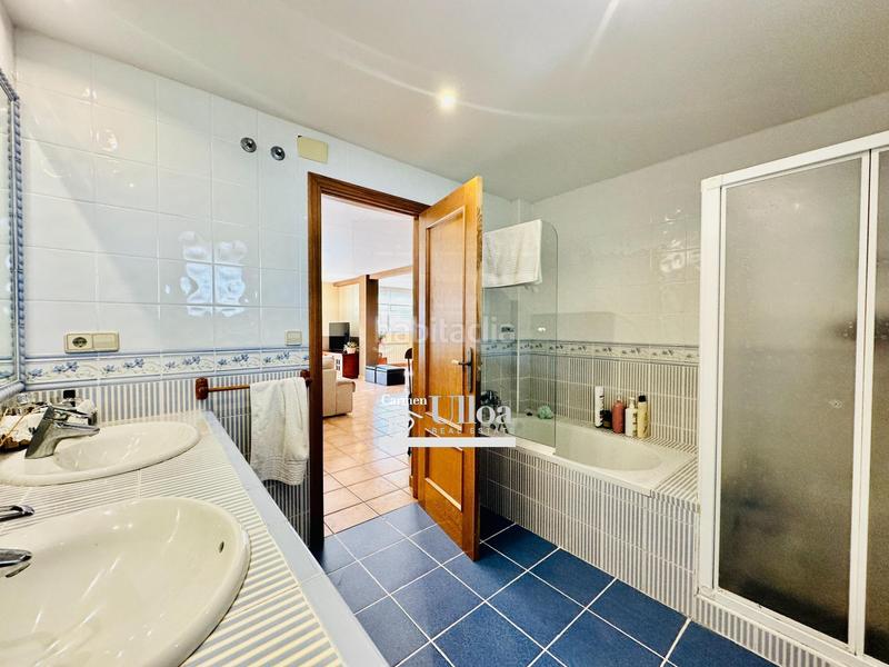 Foto f1650fb1-0dd6-4a3f-8e09-528c7555a0d5. Chalet gran chalet independiente en cabo huertas en Alicante