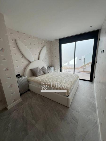 Foto 74f9bdf1-c058-4edf-977e-36fe7ed09d72. Chalet avec chauffage parking piscine dans balcón de Finestrat-terra marina Finestrat