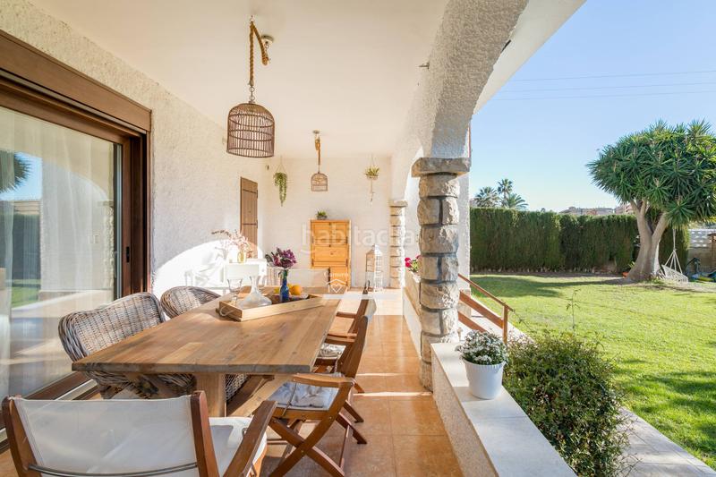 Foto a6252698-11bb-4019-9933-d02ebf81837b. Chalet amplio chalet reformado en el campello en Campello Pueblo Campello (el)