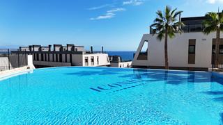 Apartament a Monte y Mar. Apartamento con vistas al mar en playa del carabassí en santa po