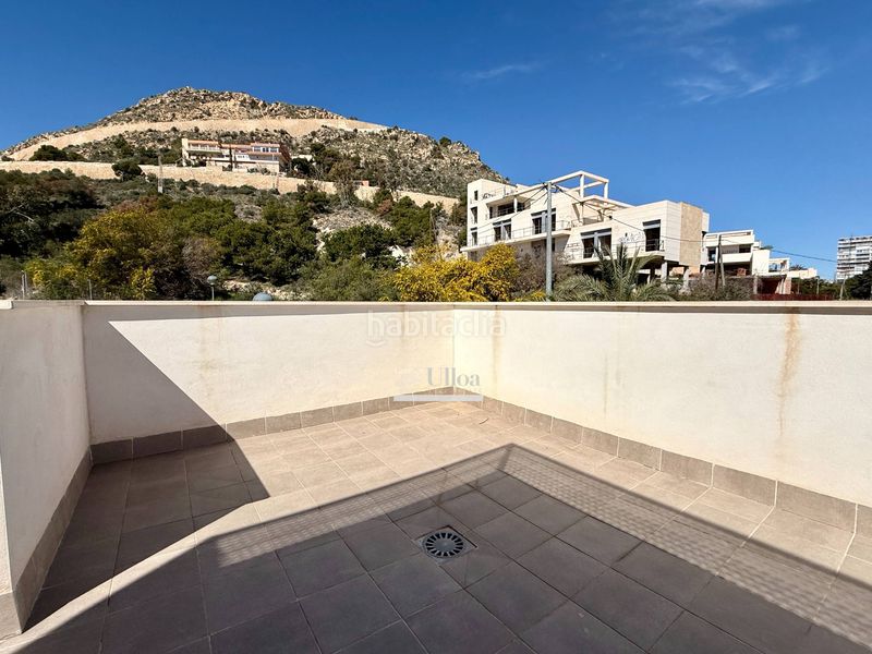 Foto 1a16fd95-e717-4885-a486-2e145c8b1369. Casa amb calefacció aparcament piscina a Albufereta Alicante