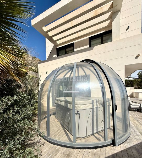 Foto e4dd0a6c-cebd-4dcb-b537-ad33e794545b. Casa amb calefacció aparcament piscina a Albufereta Alicante