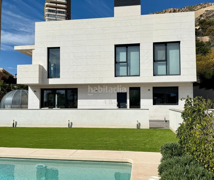 Foto f29ee1d0-1772-44ac-bcf4-dd1ffb191d22. Casa amb calefacció aparcament piscina a Albufereta Alicante