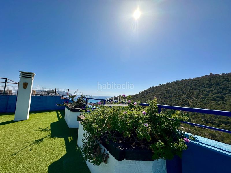 Foto 5be37e4d-ad97-4076-96ea-c4dbbf5fc4d6. Àtic amb aparcament piscina a Mirador de la Cala-Benimar Vila Joiosa (la)