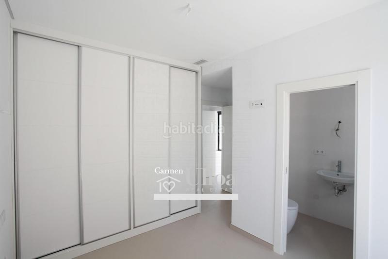 Foto 529f9e11-20e1-41cb-80b2-b9fdd8cfec1a. Chalet en calle santa maria 5 villa a estrenar en Playa Muchavista en Campello (el)