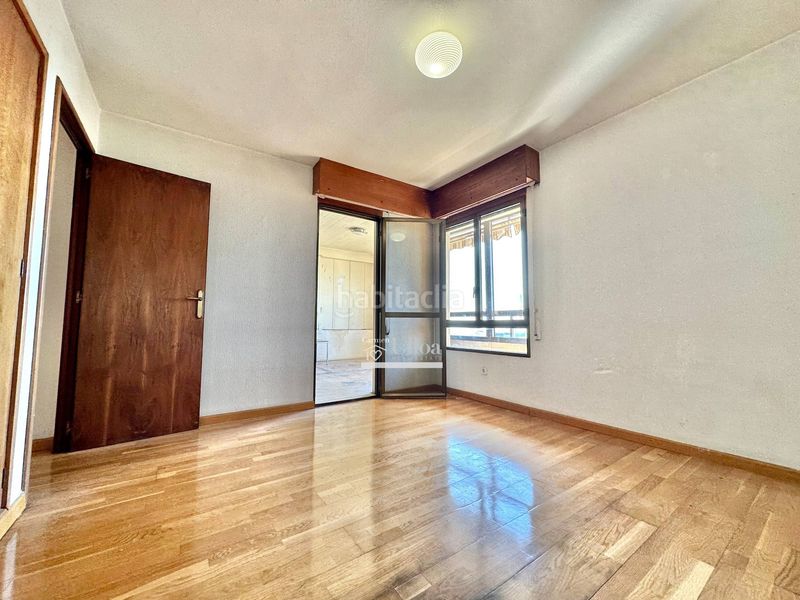 Foto 19b7115a-2952-43d1-98af-472f43ac2d48. Pis a Barrio del Centro Alicante