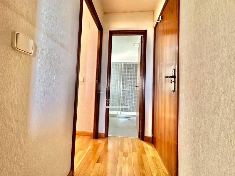 Foto 3b7f24a1-ecb0-4625-8b68-86a7a5547842. Pis a Barrio del Centro Alicante