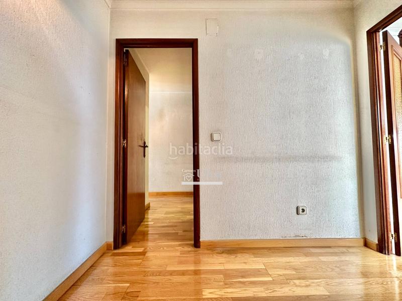 Foto f0ecf0a8-fffe-425a-9423-578bcea26f13. Pis a Barrio del Centro Alicante