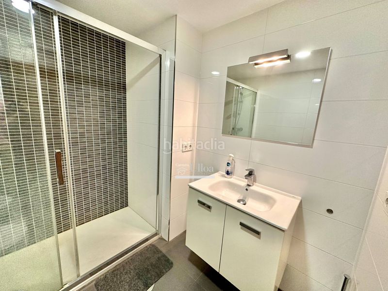 Foto f705799f-aefb-421d-8fe5-cdb3c0d240fe. Pis a Barrio del Centro Alicante