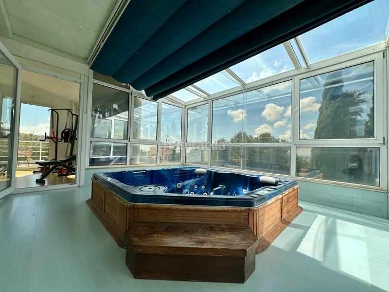 Foto 04ac7ac3-f995-4149-a2ed-a0b9b61ea624. Chalet mit heizung parking pool in Jubalcoi Elche / Elx