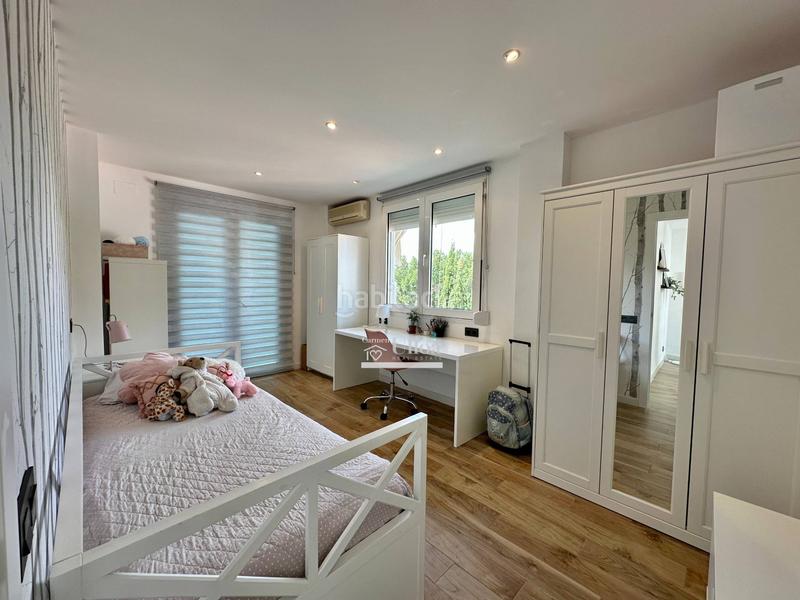 Foto ea5993e7-daa4-464a-9cb1-afde52dfa883. Chalet mit heizung parking pool in Jubalcoi Elche / Elx