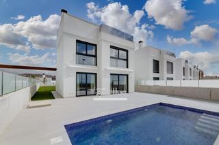 Casa  Calle espigol. Chalet independiente listo para entrar en bonalba cotoveta