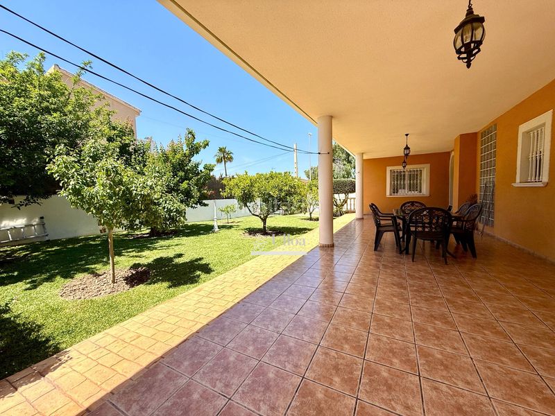 Foto 5fdd0f3d-7636-46b7-996b-fb8cf5ce1643. Xalet amb calefacció aparcament piscina a La Huerta Mutxamel