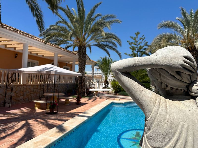 Foto dc4beb61-94a1-47f3-af24-9d35128763f5. Xalet amb calefacció aparcament piscina a La Huerta Mutxamel